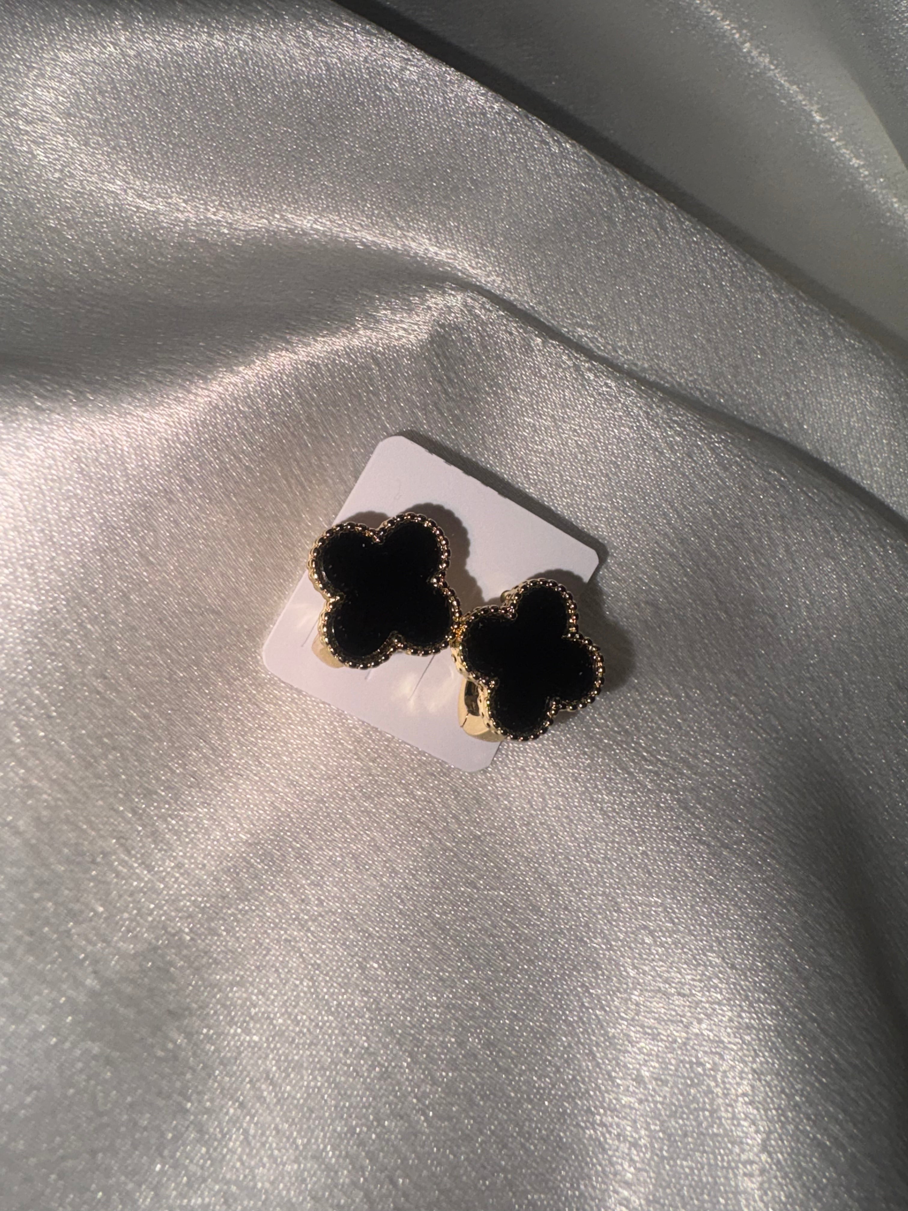 Classic Studs