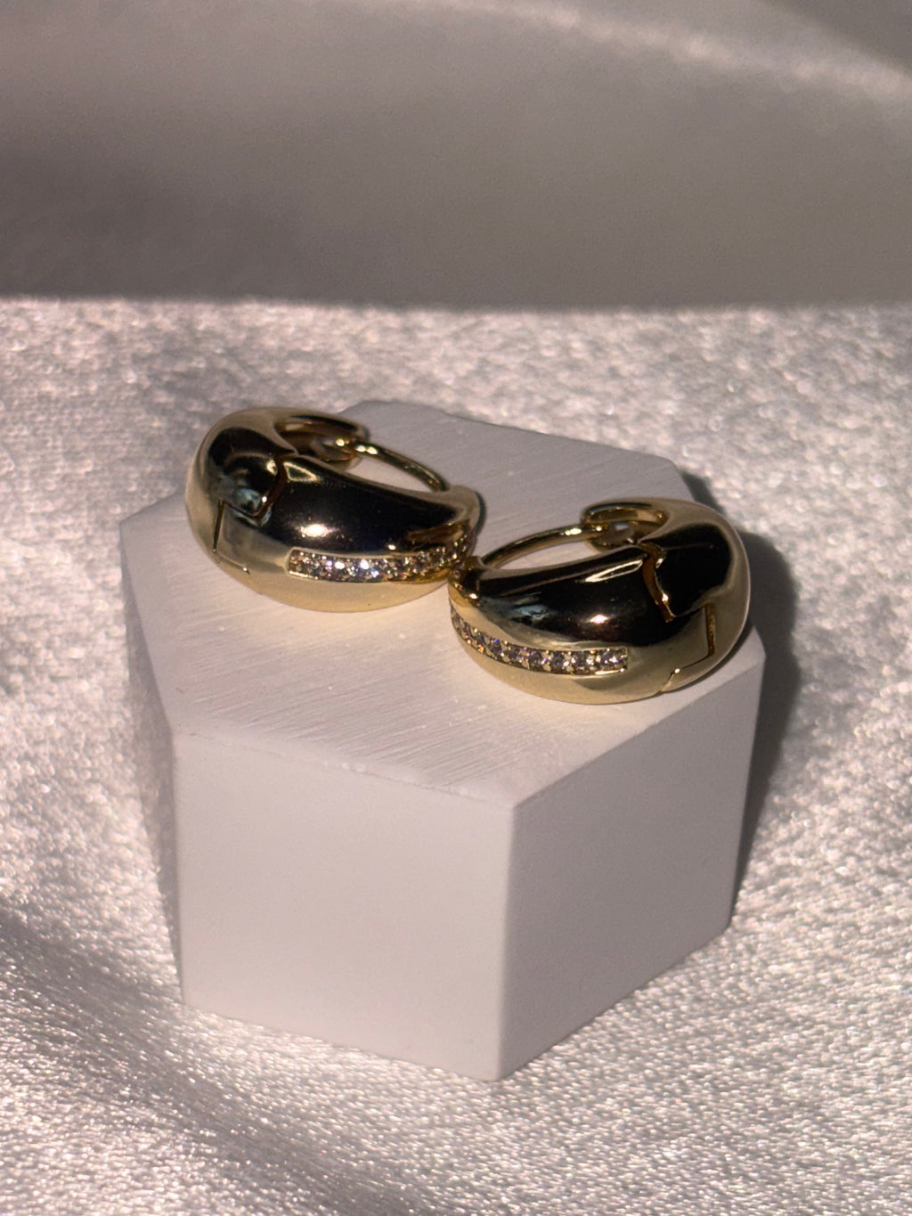 Vintage Circle hoop earrings